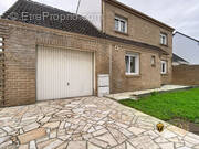  Maison semi-individuelle, 3 chambres, 2 bureaux, grarage, jardin sud, Gravelines Titan Immobilier - Maison à GRAVELINES