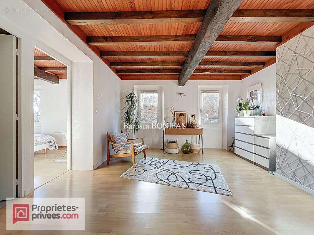 Maison à SAINT-SULPICE