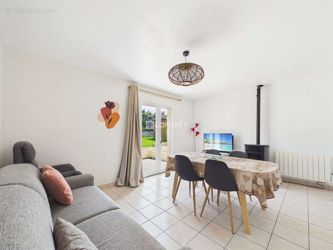 Maison à SAINT-NIC