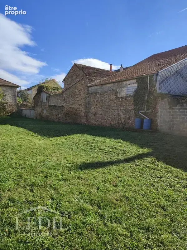Maison de Ville avec terrain - photo 8
