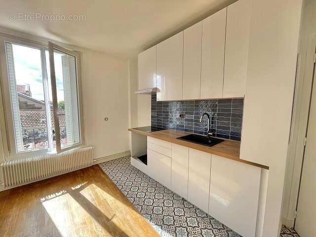 Appartement à MAISONS-ALFORT