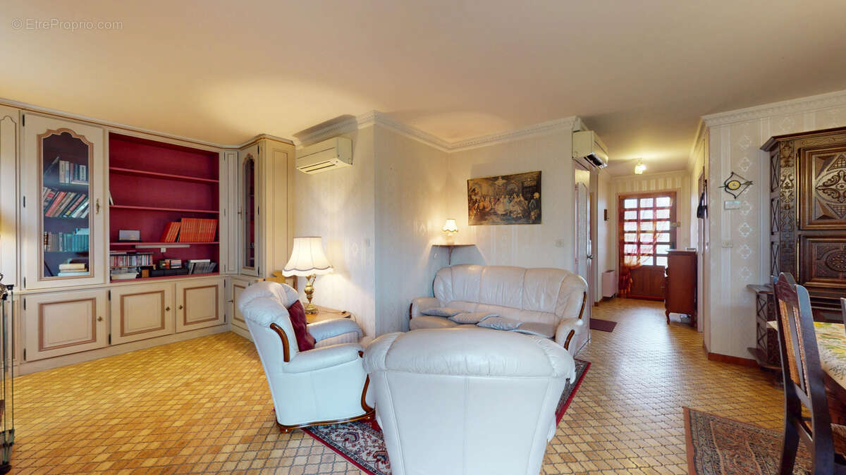 Maison à LE PLESSIS-PATE