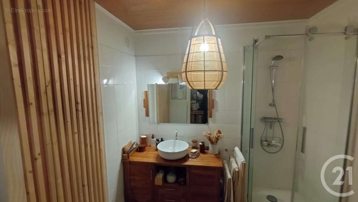 Appartement à FONTENAY-SOUS-BOIS