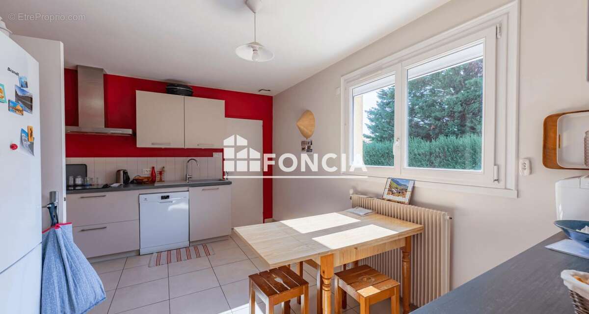Très belle maison de plain-pied à Seyssuel – À seulement 10 minutes de Vienne - photo 4