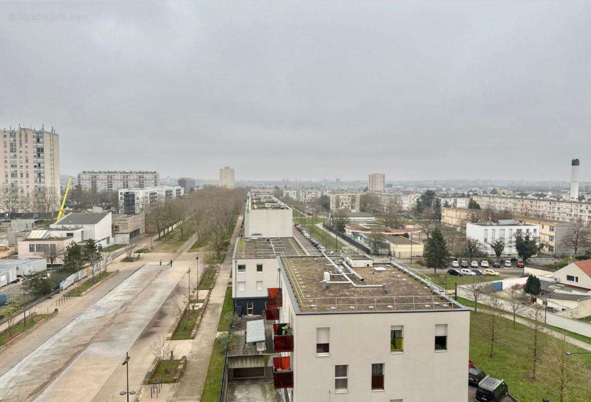 Appartement à CHENOVE