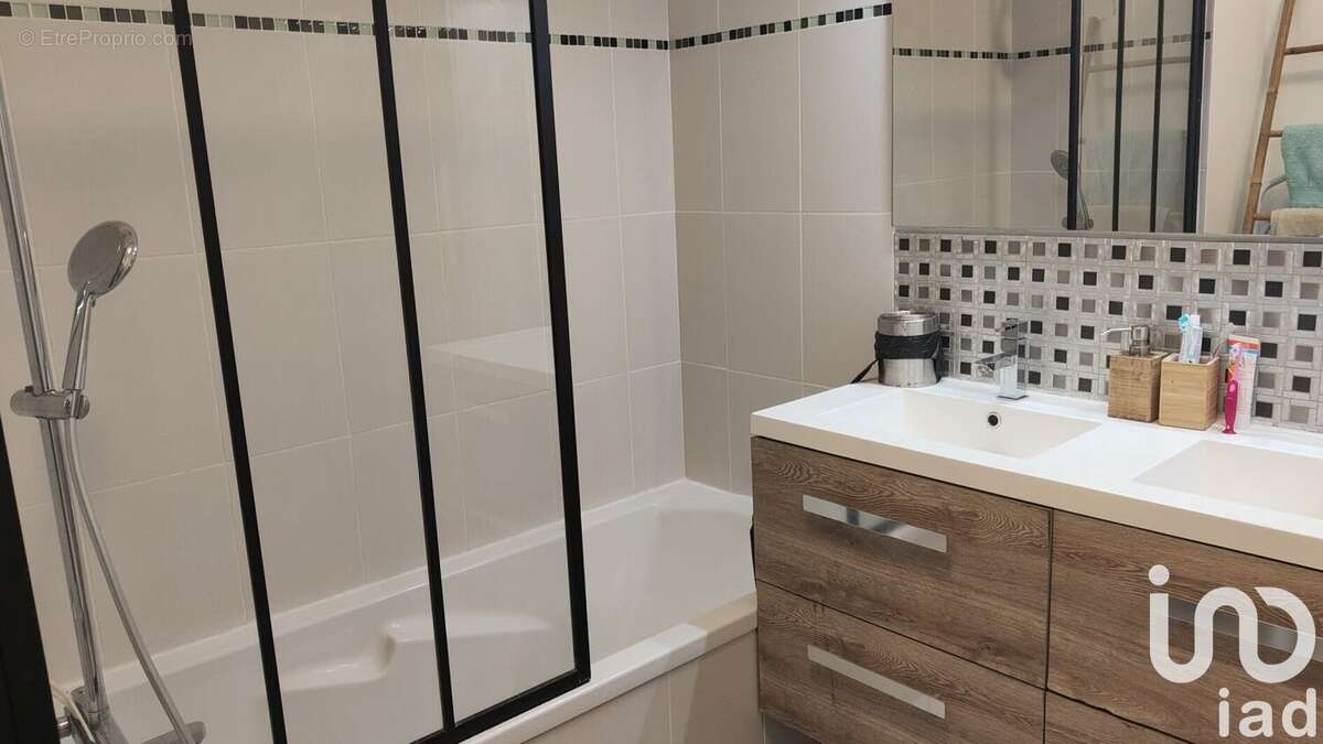 Photo 9 - Appartement à SAINT-FONS