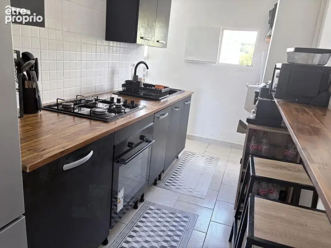 A VENDRE : Appartement T3 à Basse-Terre (97100) - photo 2