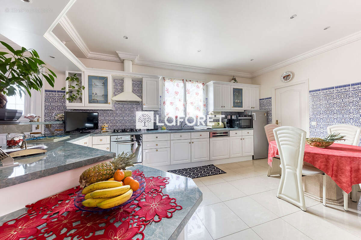 Maison à MAISONS-ALFORT