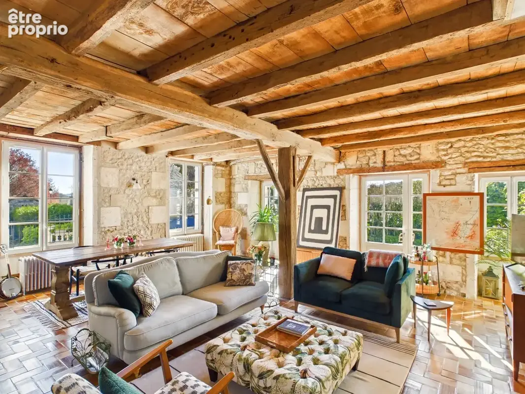 Maison de village élégante et spacieuse avec extérieur nécessitant peu d'entretien - photo 2