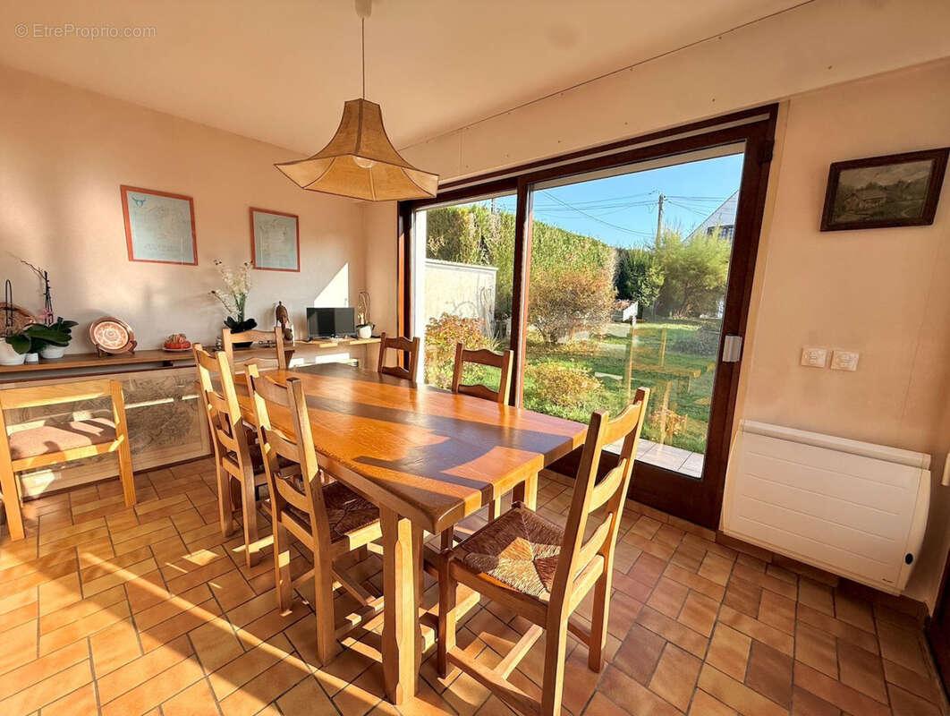 Maison à BOUSSY-SAINT-ANTOINE