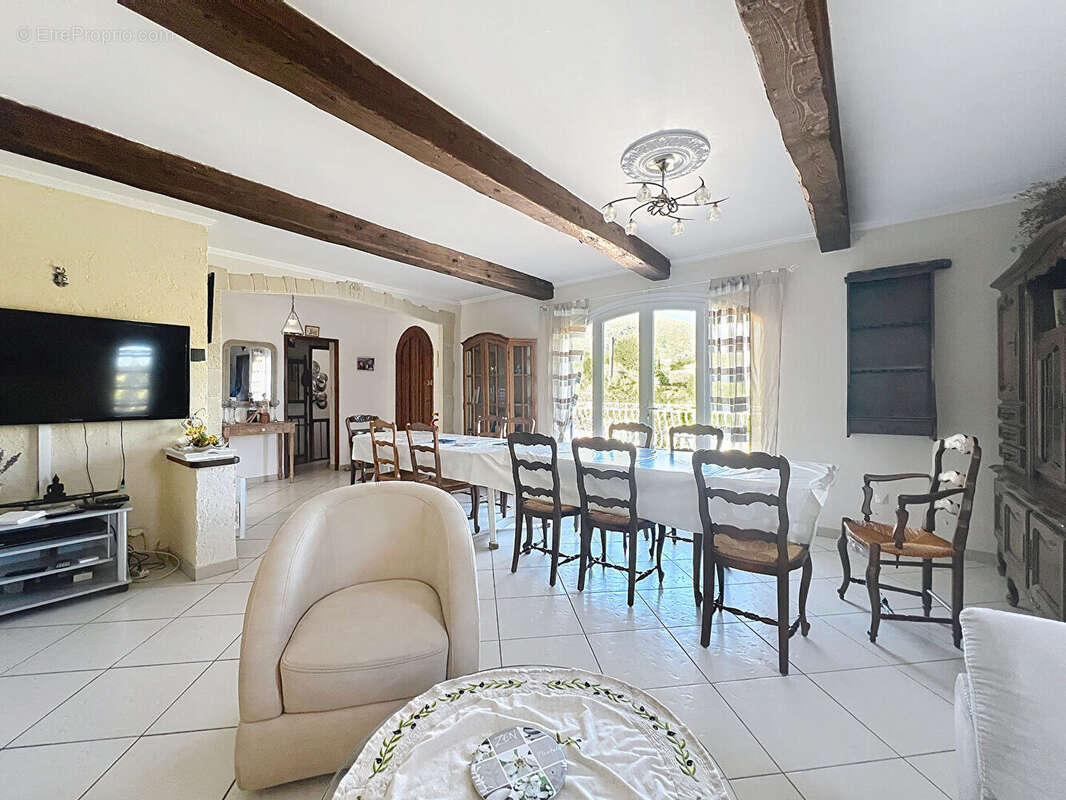 Maison à SAINT-SAVOURNIN