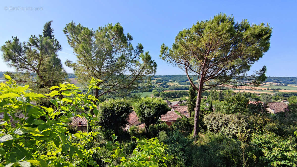 Maison à LAUZERTE