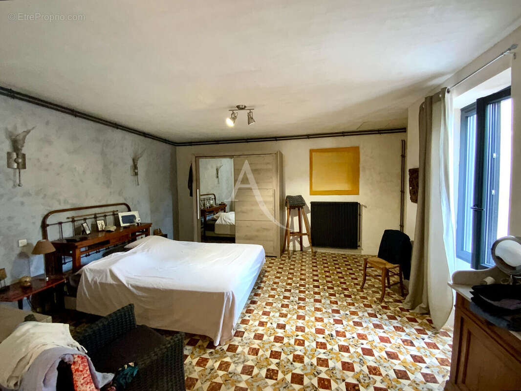 Maison Pons 6 pièce(s) 145 M² - photo 11