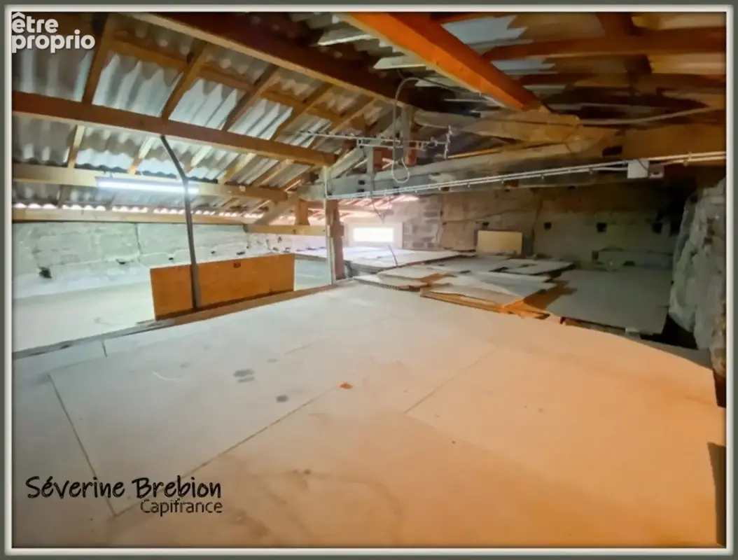 Maison spacieuse, gros potentiel, garage, terrasse – Peschadoires, à 5 min de Thiers - photo 27