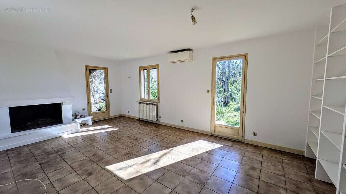 Maison à LAURIS
