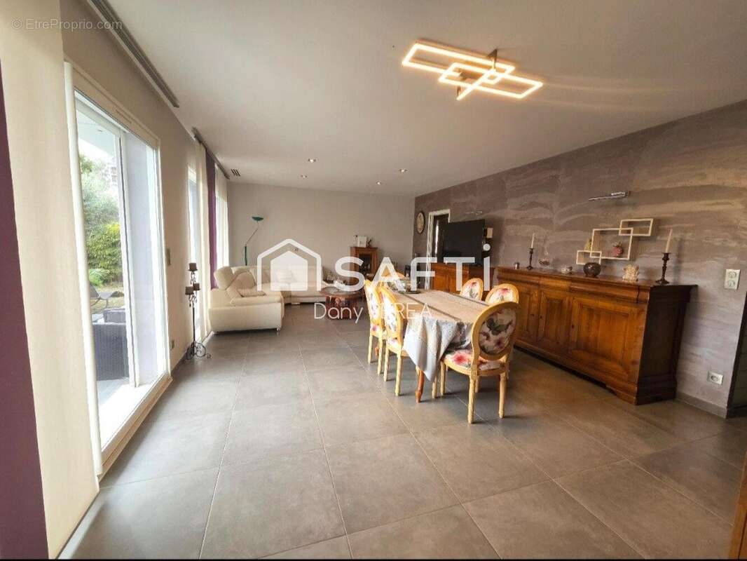 Photo 5 - Maison à SAINT-LAURENT-D&#039;AIGOUZE