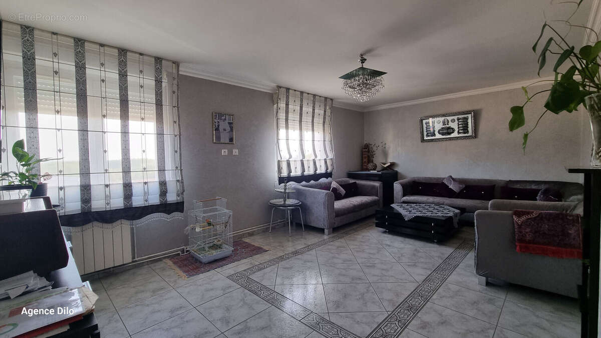 Maison à SAINT-FLORENTIN