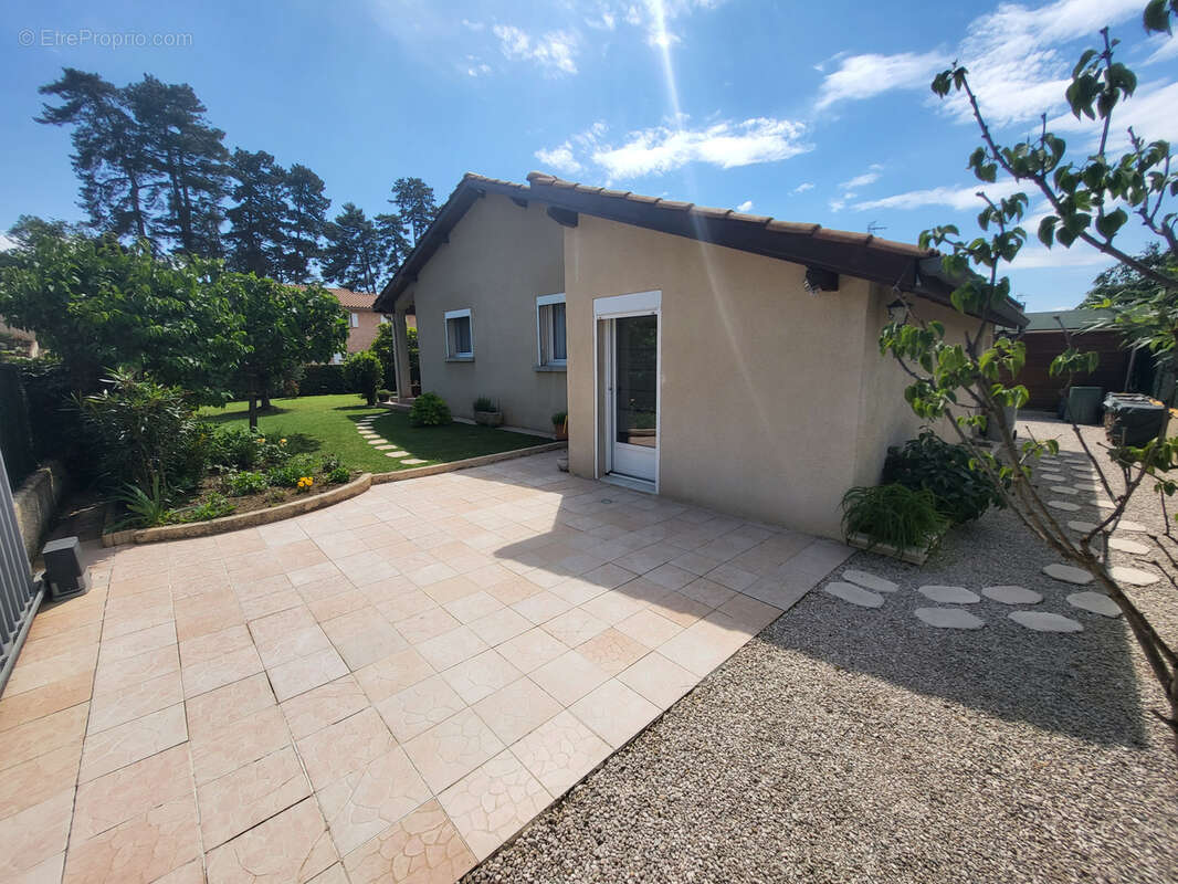 Maison à BOURG-DE-PEAGE