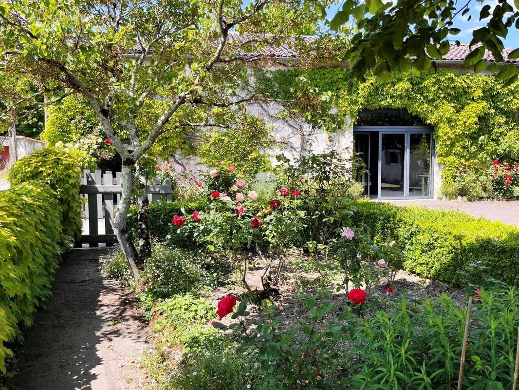 Maison à VERTEILLAC