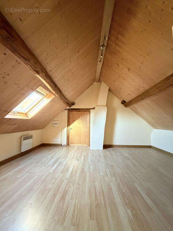 Maison à SAINT-LAURENT-LA-GATINE