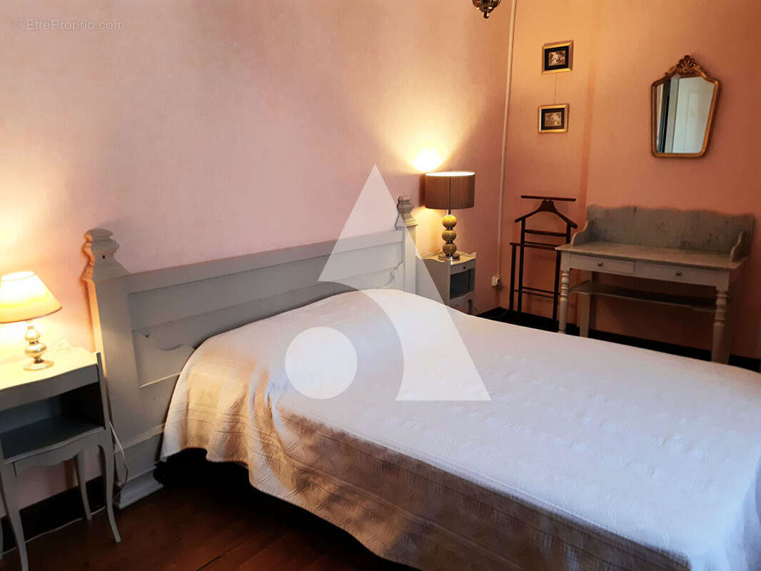 Maison à LABASTIDE-MARNHAC