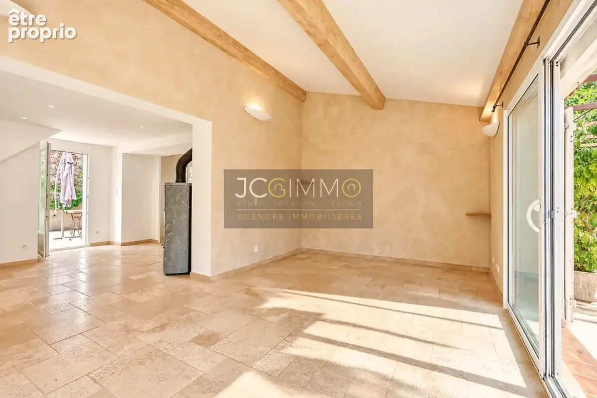 Sollies pont (quartier sainte christine) - maison 95 m2 - terrasse - veranda - terrain 1 615 m2 - photo 5