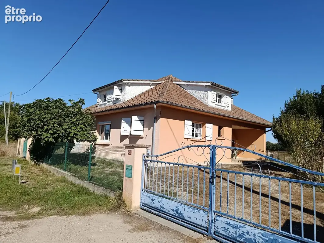 Maison 4 pièces 106 m² à vendre à La Ville-Dieu-Du-Temple (82290) - photo 2