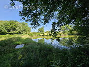Autre à SAINT-PRIEST-LA-FEUILLE