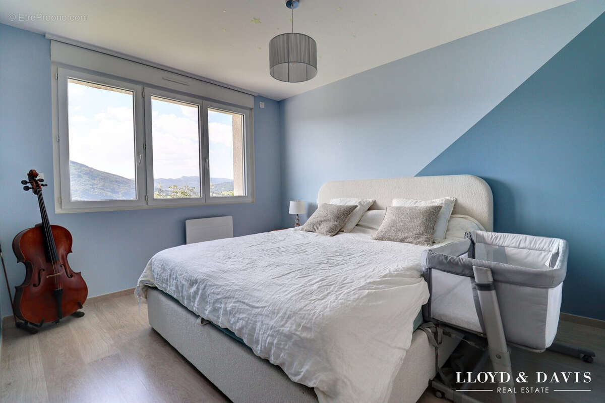 Appartement 100 m² à Gresy-Sur-Aix  - photo 8