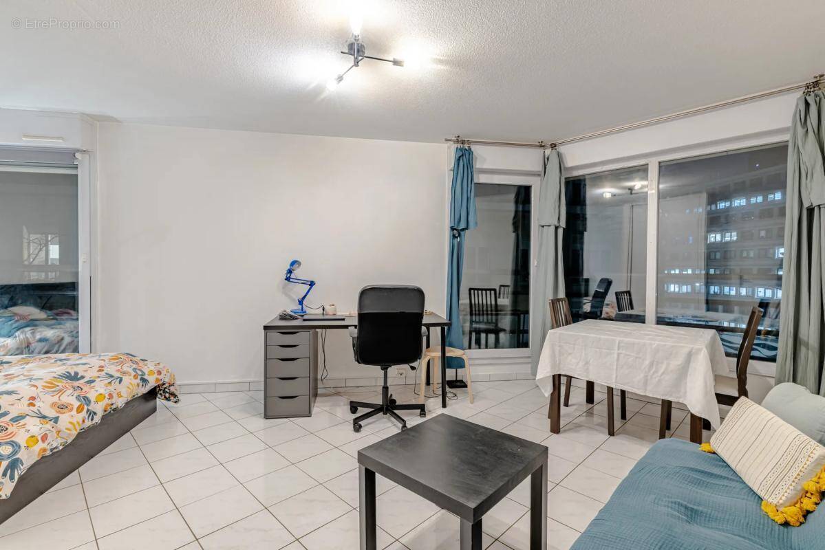 Appartement à PARIS-13E