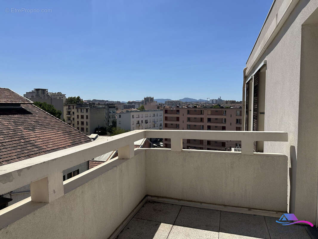 Balcon - Appartement à MARSEILLE-14E
