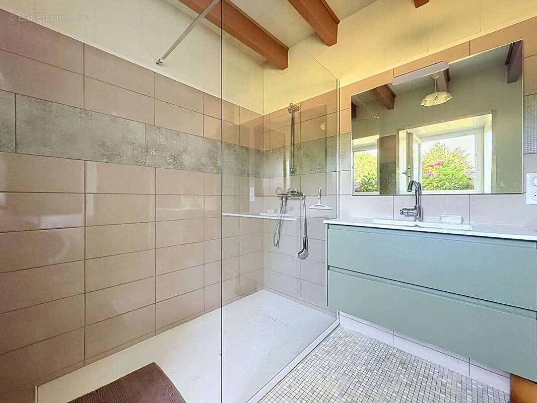 Bien coup de coeur : ensemble immobilier de charme avec maison d'habitation et 4 gîtes - Pléboulle - photo 14