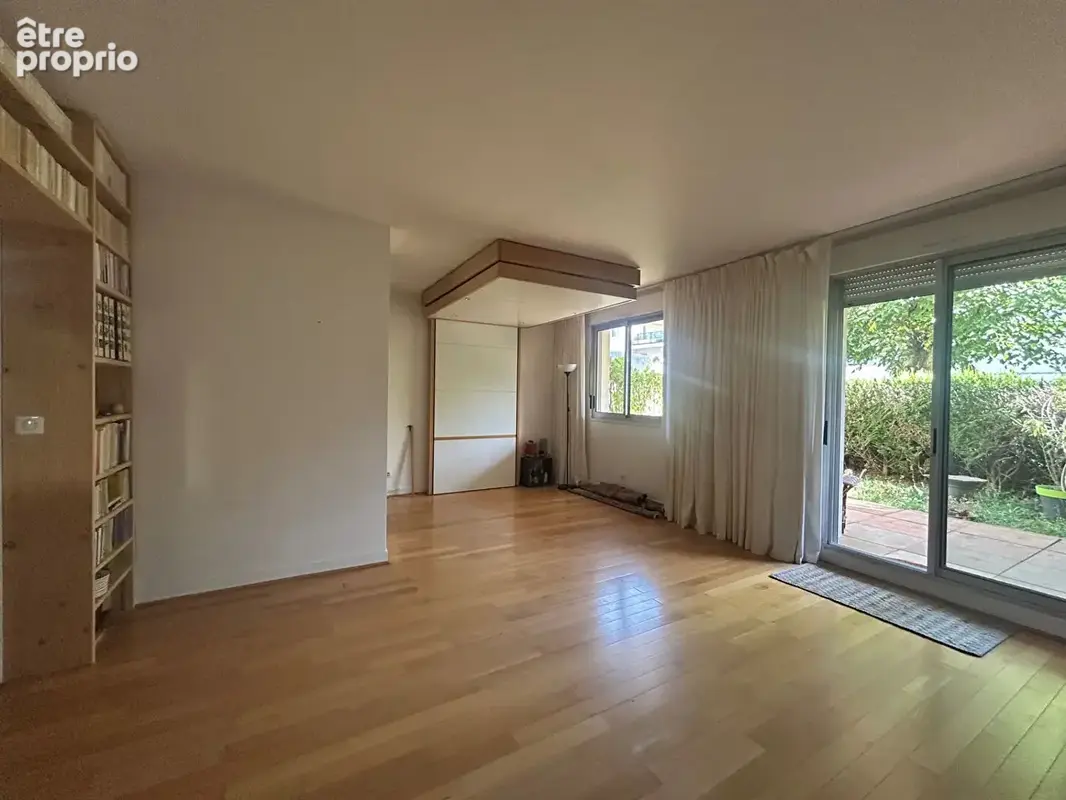 Photo Appartement à Le Chesnay au prix de 255 000€