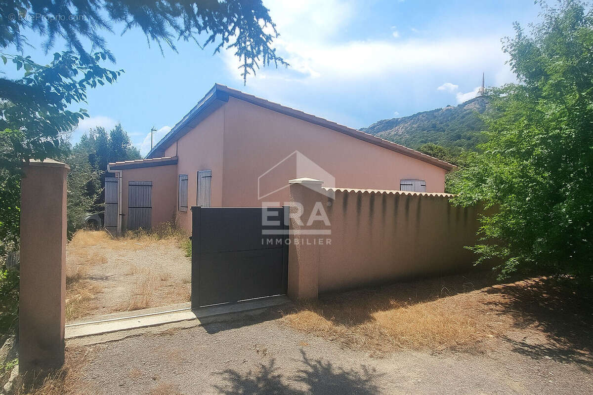 Maison à CHATEAU-ARNOUX-SAINT-AUBAN