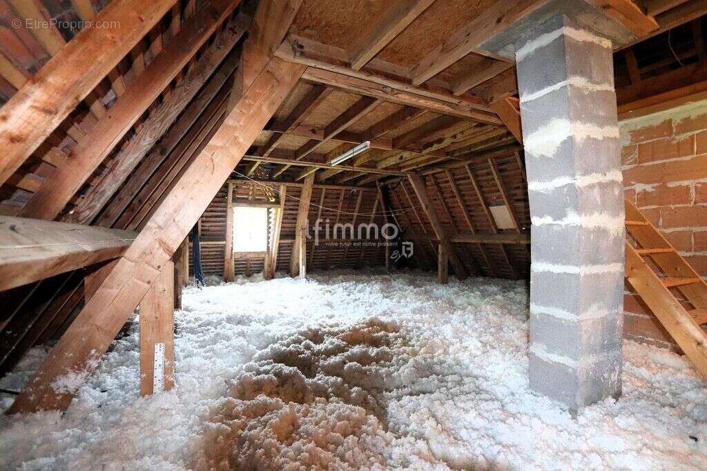 Maison à LES EYZIES-DE-TAYAC-SIREUIL