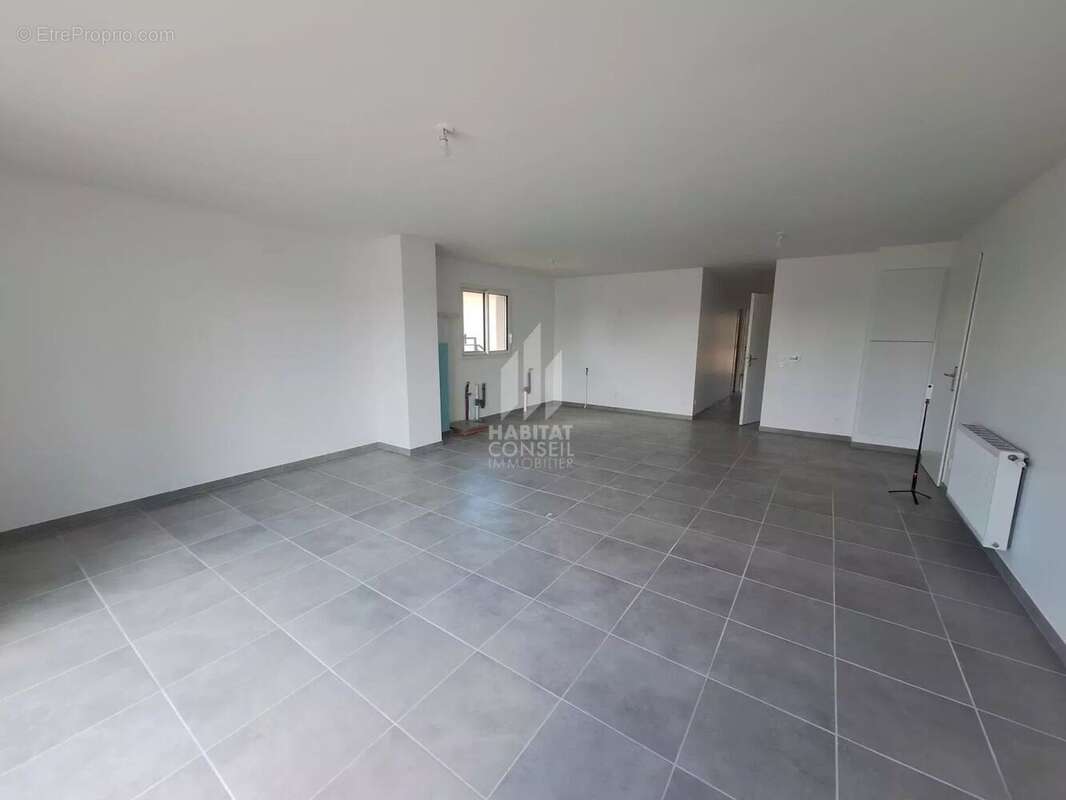 Appartement à LES ABRETS