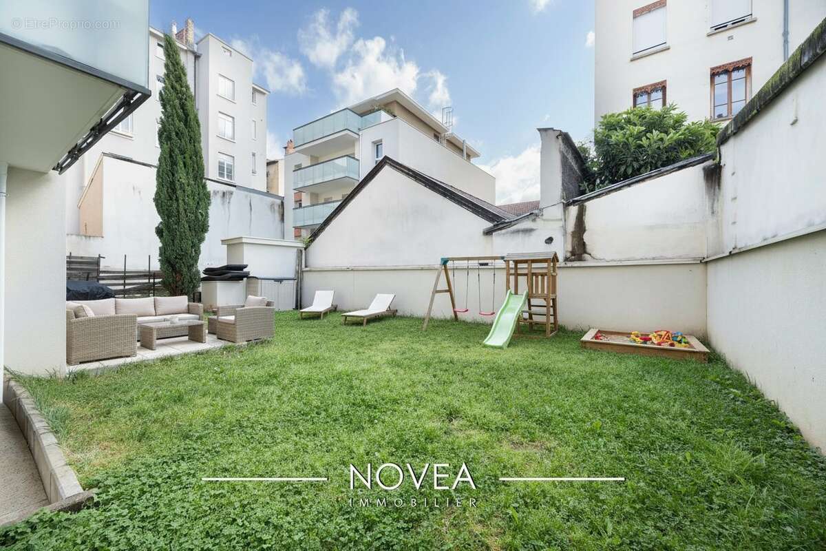 Appartement à VILLEURBANNE