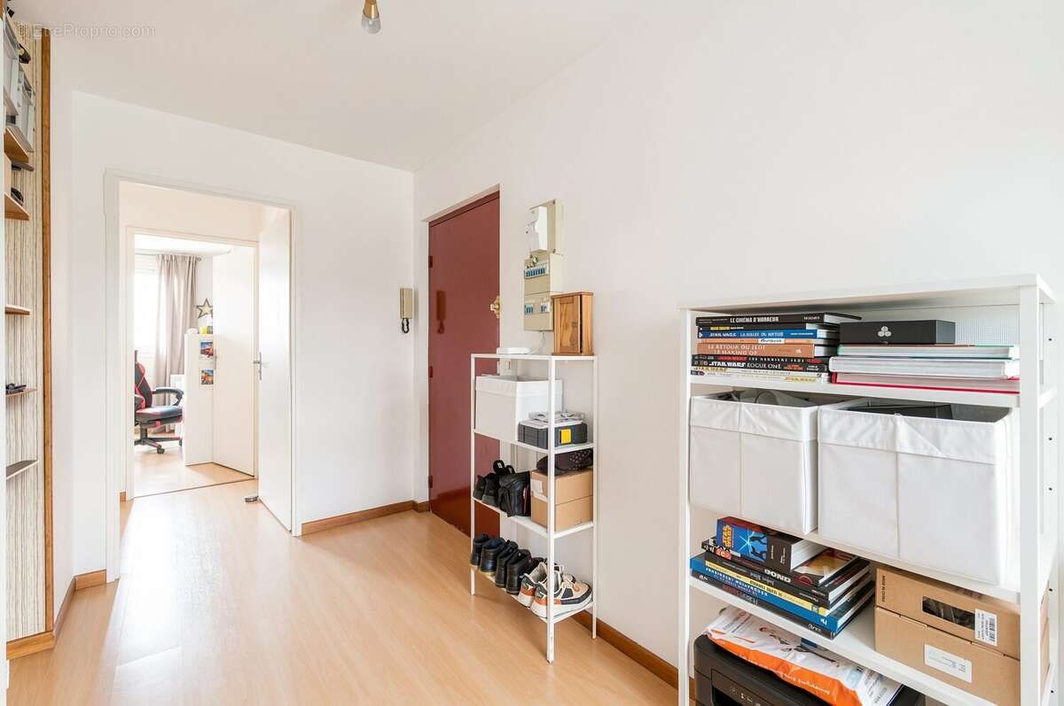 Appartement à MONTIGNY-LE-BRETONNEUX