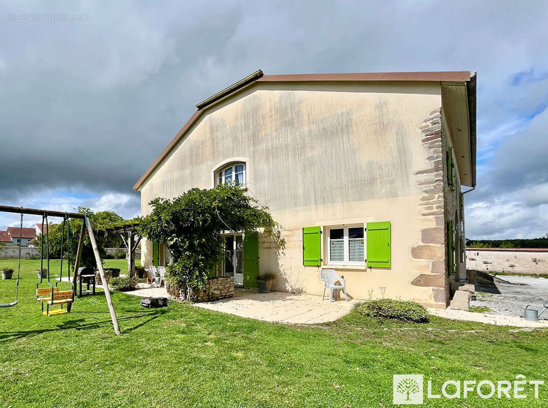 Maison à DARNIEULLES