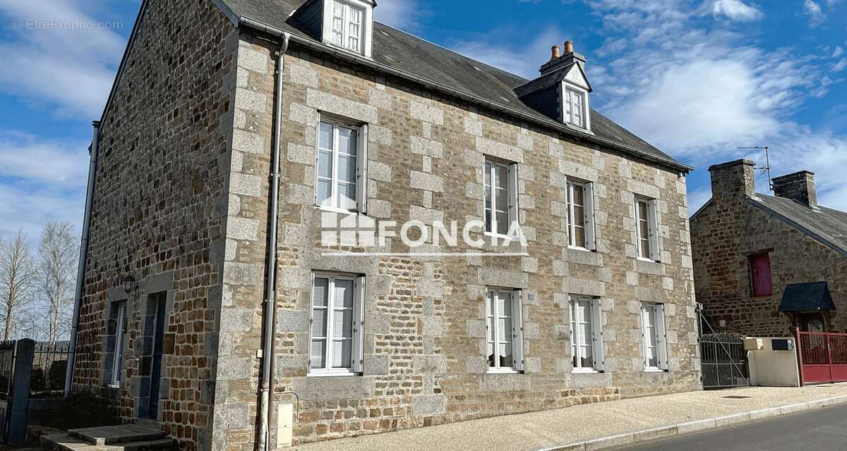 Maison à CERISY-BELLE-ETOILE