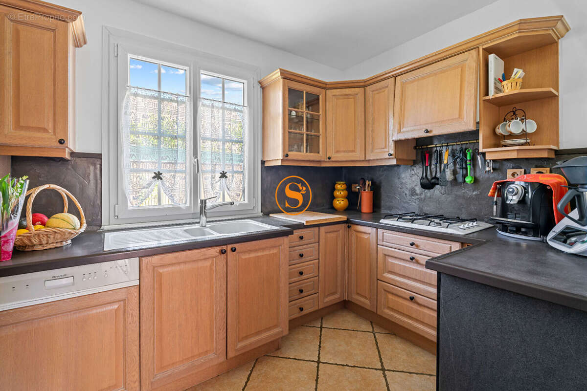 Maison à ORRY-LA-VILLE