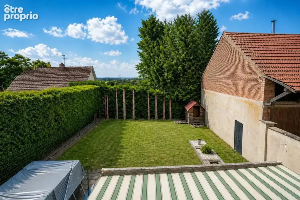 Maison de 5 pièces de 116 m² à Saint-Usuge - photo 2