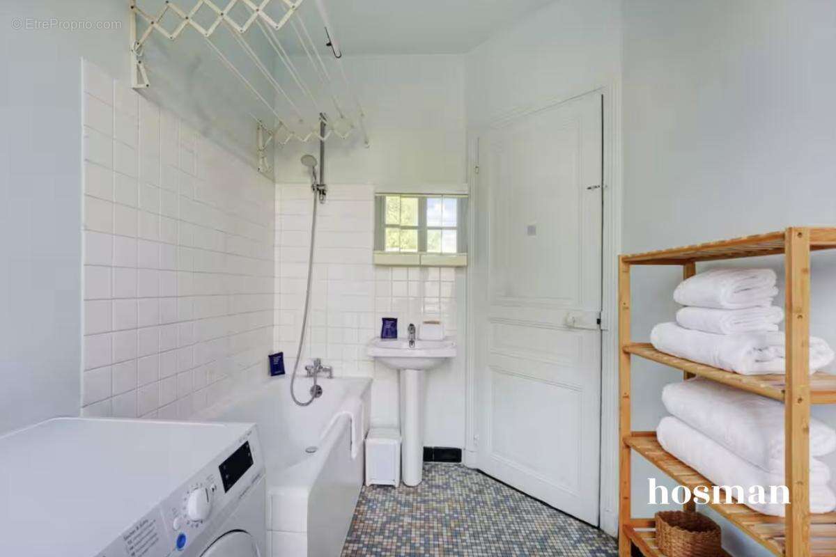 Appartement à PARIS-15E
