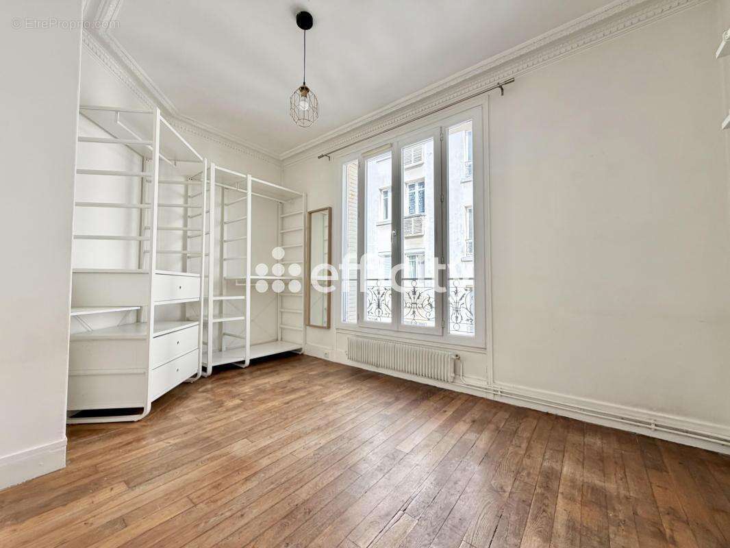 Appartement à PARIS-12E