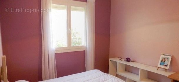 Maison à PEZILLA-LA-RIVIERE