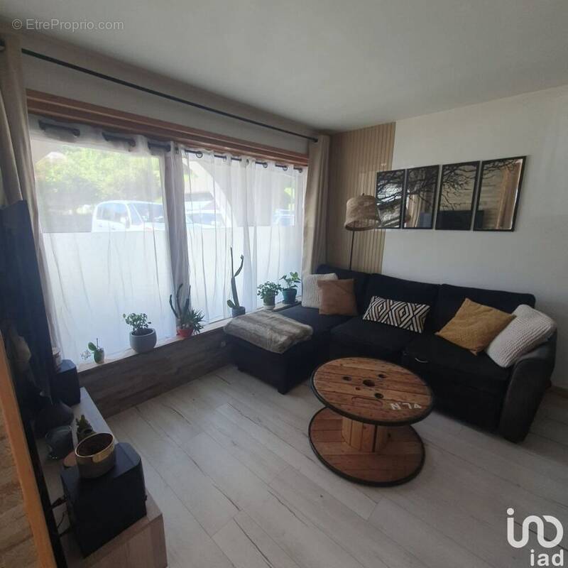 Photo 1 - Appartement à MORILLON