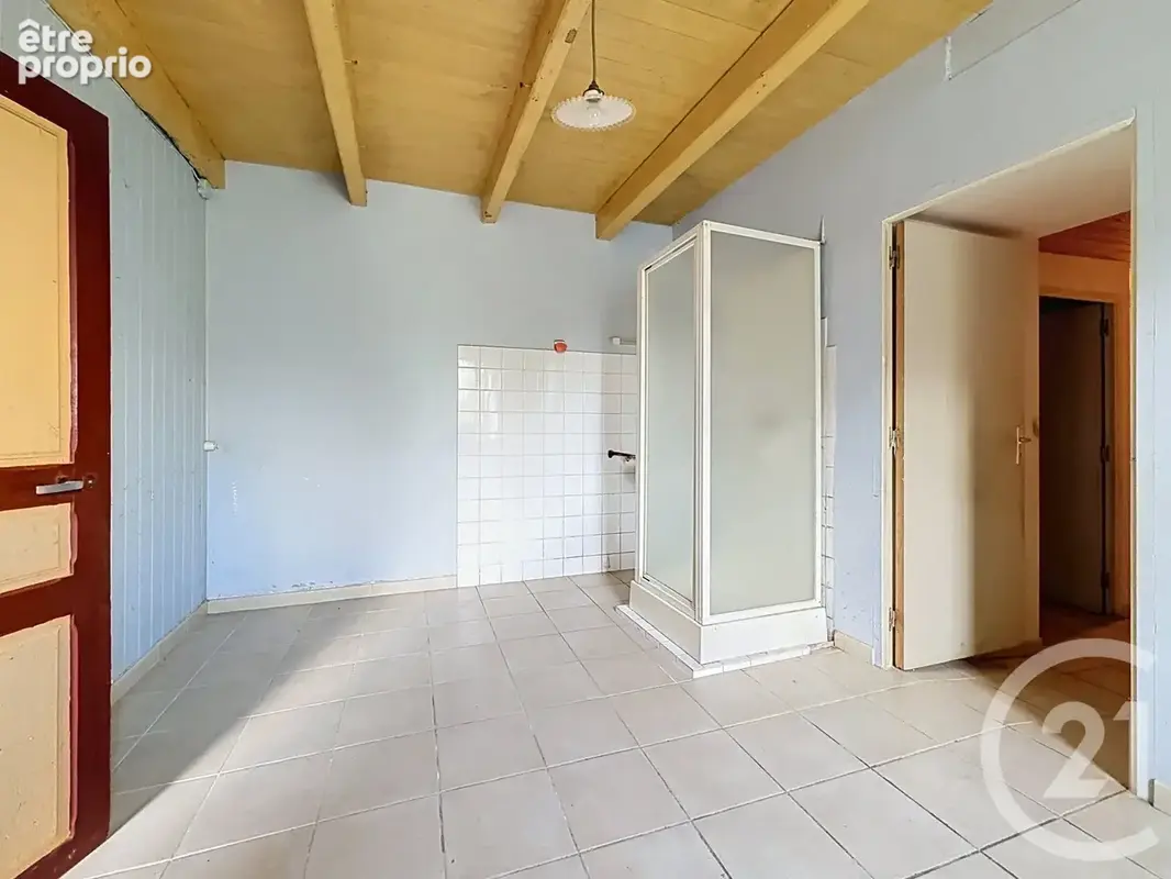 Maison 5 pièces 93 m² à vendre à Kermaria-Sulard (22450) - photo 6