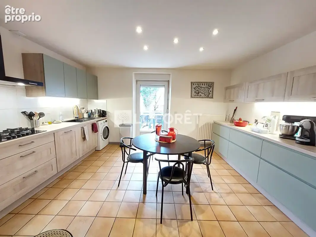Baisse de Prix !!! Spécial Investisseur : Immeuble de rapport Audun Le Tiche 4 Appartements + Local Commercial - photo 5