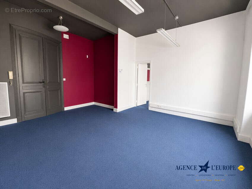 Appartement 62 m² à Vichy  - photo 4