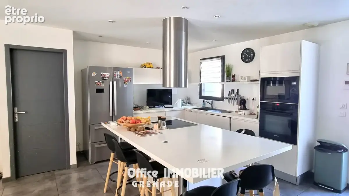 Maison 7 pièces 224 m² à vendre à Fronton (31620) - photo 3